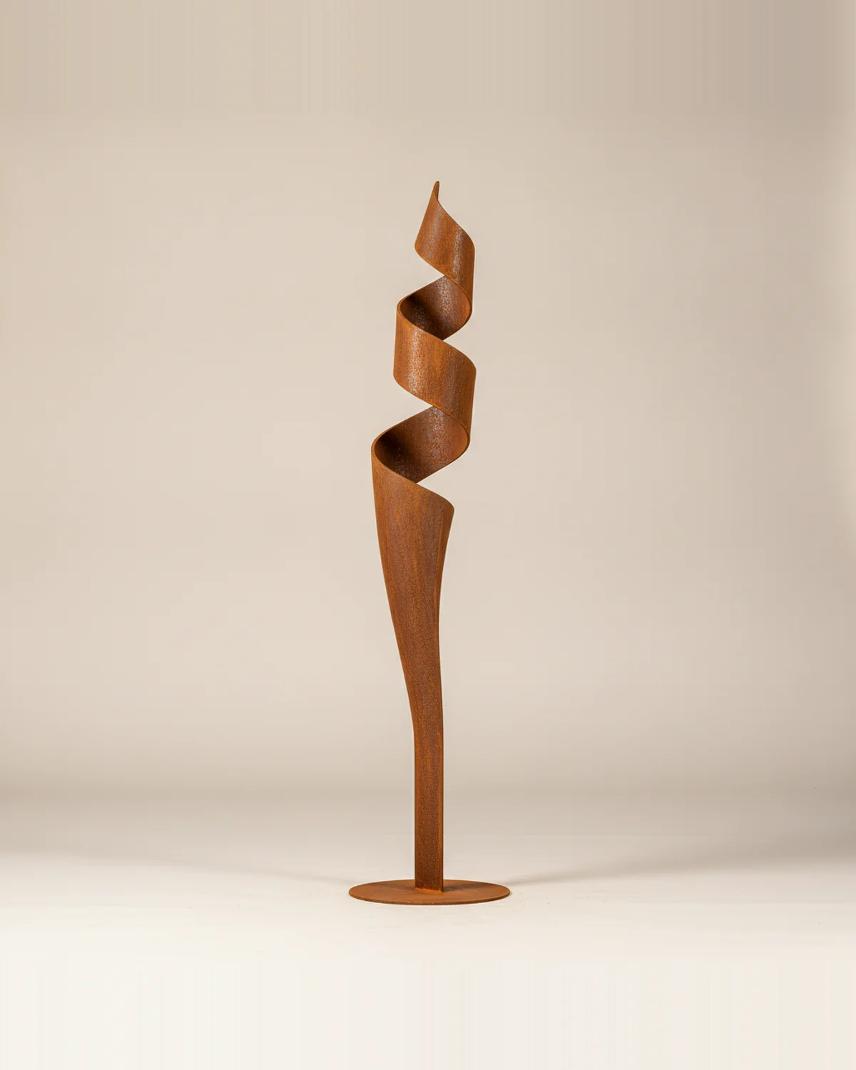 Zahradní socha Spirála 100x30 cm
